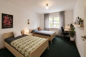 Investieren in Krefeld: Modernisierte 3-Zimmer-Eigentumswohnung in ruhigem Vierparteienhaus – Die vollständige Adresse der Immobilie erhältst du vom Anbieter., 47798 Stadtmitte, Krefeld – Vorschaubild 9