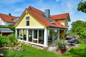 Ein Zuhause zum Wohlfühlen für die ganze Familie – 71287 Weissach – Vorschaubild 1