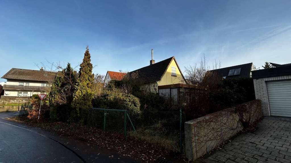 Immobilie in Dittelbrunn - Einfamilienhaus zum kleinen Preis mit Entwicklungspotenzial!!! - Bild 0