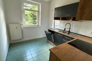 Inkl. EBK /  Bad mit Dusche / Laminat ! – Helmholzstraße 48, 9131 Chemnitz – Vorschaubild 4