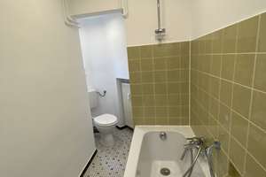 Sehr schöne ruhige Wohnung 3 ZKB in Wiesbaden – 65185 Südost, Wiesbaden – Vorschaubild 5