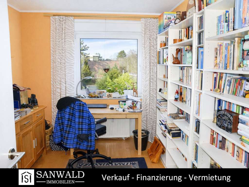 Immobilie in Mettmann - Traumhafte 4,5 Zimmer mit Südbalkon und Garage in beliebter Wohnlage  - Bild 4