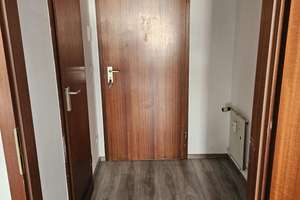Geräumige, sanierte 1-Zimmer-Wohnung mit gehobener Innenausstattung ab sofort zu vermieten – Die vollständige Adresse der Immobilie erhältst du vom Anbieter., 40627 Unterbach, Düsseldorf – Vorschaubild 10