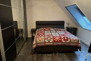 vermietete 4 Zimmer Maisonette – Dachgeschosswohnung in schöner Lage von Schnelsen – Die vollständige Adresse der Immobilie erhältst du vom Anbieter., 22457 Schnelsen, Hamburg – Vorschaubild 12