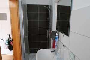 Helle 2,5 Zimmer Wohnung in Nienburgs Innenstadt / WG geeignet – Lange Str.  88, 31582 Nienburg (Weser) – Vorschaubild 2