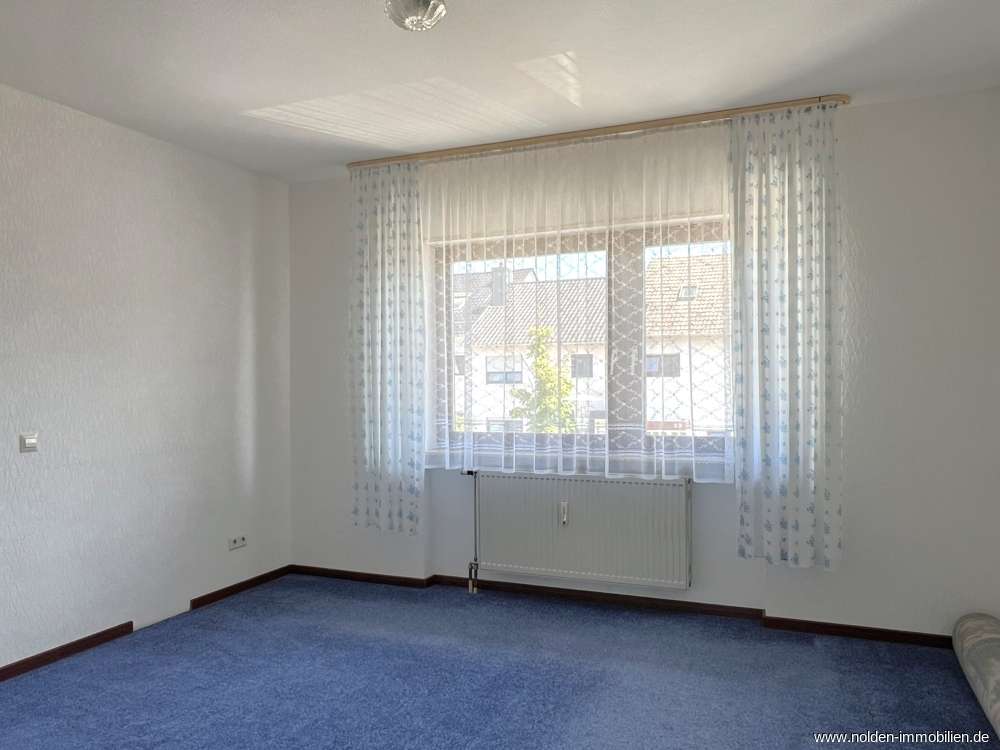 Immobilie in Schwetzingen - ***VIELSEITIG & GROSSZÜGIG – 4 WOHNEINHEITEN MIT GARTEN, GARAGE & STELLPLÄTZEN*** - Bild 11