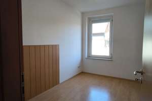 Attraktive 3-Zimmer-Wohnung mit Balkon und Fußbodenheizung in Grüna – Pleißaer Straße 2, 9224 Grüna, Chemnitz – Vorschaubild 5
