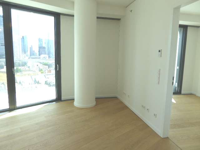 Grand Tower... Traumwohnung mit Traumblick..V-E-R-M-I-E-T-E-T image 3