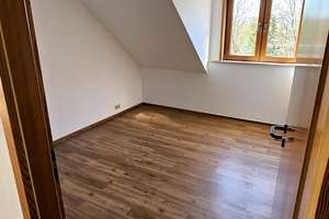 Helle 2-Zimmer Dachgeschosswohnung mit Balkon in Oldenburg in Holstein – Die vollständige Adresse der Immobilie erhältst du vom Anbieter., 23758 Oldenburg in Holstein – Vorschaubild 4