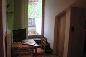 Möblierte Singlewohnung mit Balkon in Ehrenfeld – sofort frei – Die vollständige Adresse der Immobilie erhältst du vom Anbieter., 50825 Ehrenfeld (Ortsteil), Köln – Vorschaubild 1