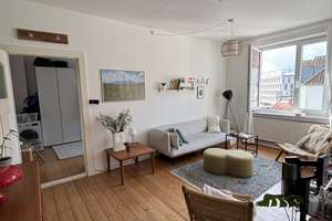 2-Zimmer Altbauwohnung in Hannover - Calenberger Neustadt – Königsworther Straße 35, 30167 Calenberger Neustadt, Hannover – Vorschaubild 1