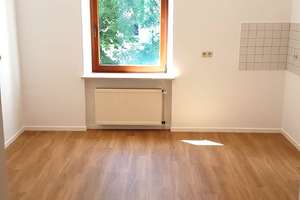 Traumhafte 4-Zimmer-Altbauwohnung nahe Schellheimerplatz