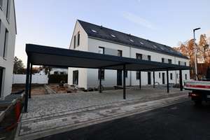 Erstbezug Geräumiges 5-Zimmer-Reihenhaus mit Garten, EBK, CarPort – Lohhofer Straße 10, 90453 Krottenbach, Mühlhof, Nürnberg – Vorschaubild 1