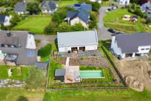 **Exklusiver und energieeffizienter Neubau mit Naturpool in ruhiger Lage von Limbach** – Westerwaldkreis – Vorschaubild 6