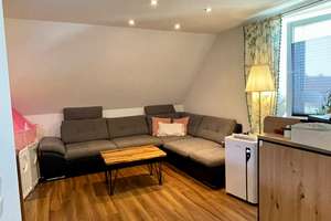Helle 4-Zimmer-Maisonette (77 m²) mit Stellplatz – Töging am Inn – Ferdinand-Sauerbruch-Straße 13, 84513 Töging am Inn – Vorschaubild 2