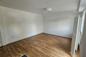 Klein aber Dein, kleine 1 Zimmerwohnung mit EBK in Heilbronn Ost – Clußstraße 5 74074, 74074 Heilbronn, Heilbronn – Vorschaubild 2
