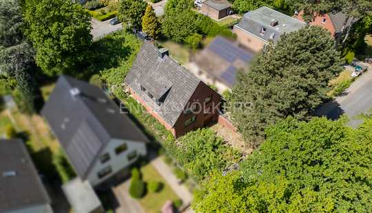 Bild von Einfamilienhaus zum Erhalten und Neugestalten in Rahlstedt