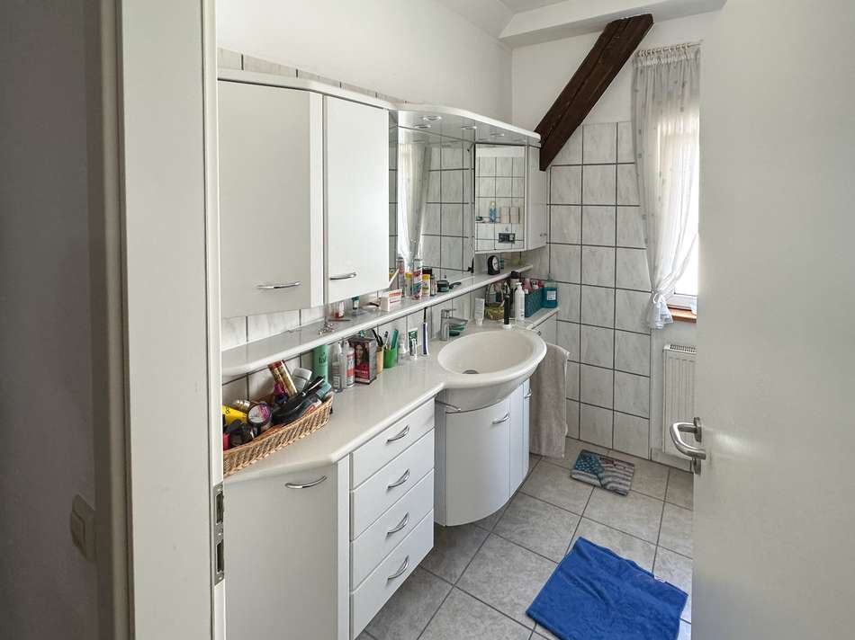 OG Helles Badezimmer