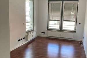 Schöne 2-Raum-Wohnung in Darmstadt-City, Hauptbad, Gäste-WC, Balkon, TG-Stellplatz, Aufzug – Karlstraße 45, 64287 Mitte, Darmstadt – Vorschaubild 2