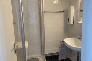 2 Zimmer-Wohnung mit großem Balkon in  Karlsruher Weststadt – Kaiserallee 15 a, 76133 Weststadt, Karlsruhe – Vorschaubild 5