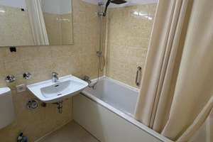 Property thumbnail 10