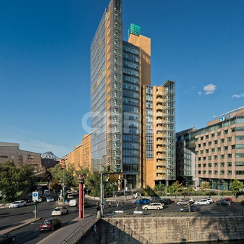 Helle und offene Büroflächen in bester Lage am Potsdamer Platz!