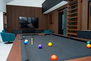 Lichtdurchflutete Villa mit Garten, Poolhaus und exklusivem Wohngefühl – Die vollständige Adresse der Immobilie erhältst du vom Anbieter., 47053 Dellviertel, Duisburg – Vorschaubild 31