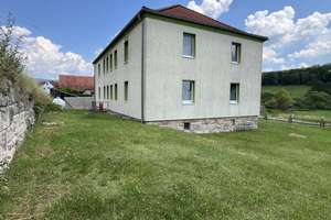 Solide Kapitalanlage – Sehr gepflegtes Mehrfamilienhaus mit 6 Wohneinheiten – Brotteroder Straße 130, 98596 Trusetal – Vorschaubild 12