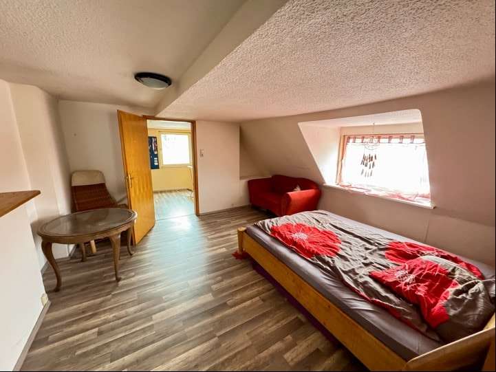 Immobilie in Hasenkrug - Familienhaus mit tollem Grundstück+Photovoltaikanlage für den eigenen Strom - Bild 8