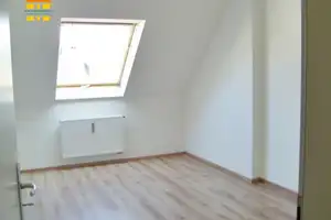 *** Dachgeschoss-Wohnung auf dem Kaßberg mit Balkon *** – Rudolf-Marek-Straße 7, 9112 Chemnitz – Vorschaubild 5