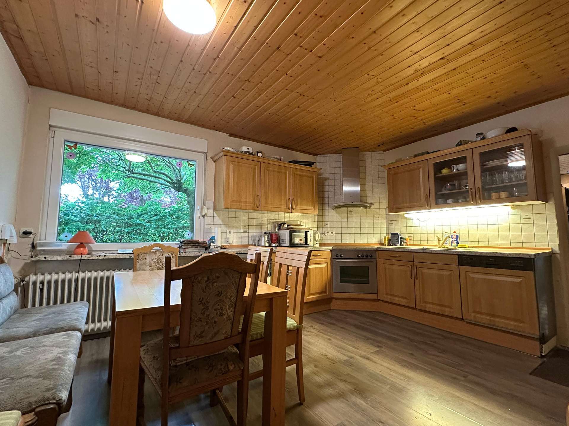 Immobilie in Weener - Mehr Raum für Ihre Pläne - wohnen, vermieten, kombinieren - Bild 5