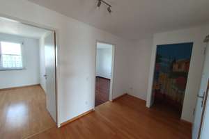 Bezugsfreie 3 Zimmer Wohnung mit Süd-Balkon und Tiefgaragenstellplatz * provisionsfrei * Top Lage – Die vollständige Adresse der Immobilie erhältst du vom Anbieter., 80687 Friedenheim, München – Vorschaubild 12
