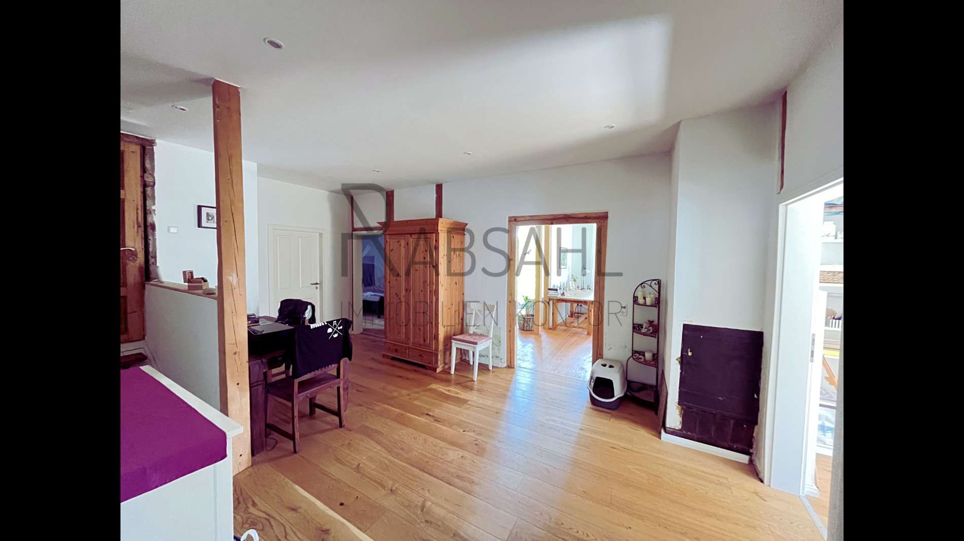 Immobilie in Rhade - Traumhaft restaurierter Pferdehof mit Offenställen, Paddock und Wiese direkt am Haus! - Bild 5