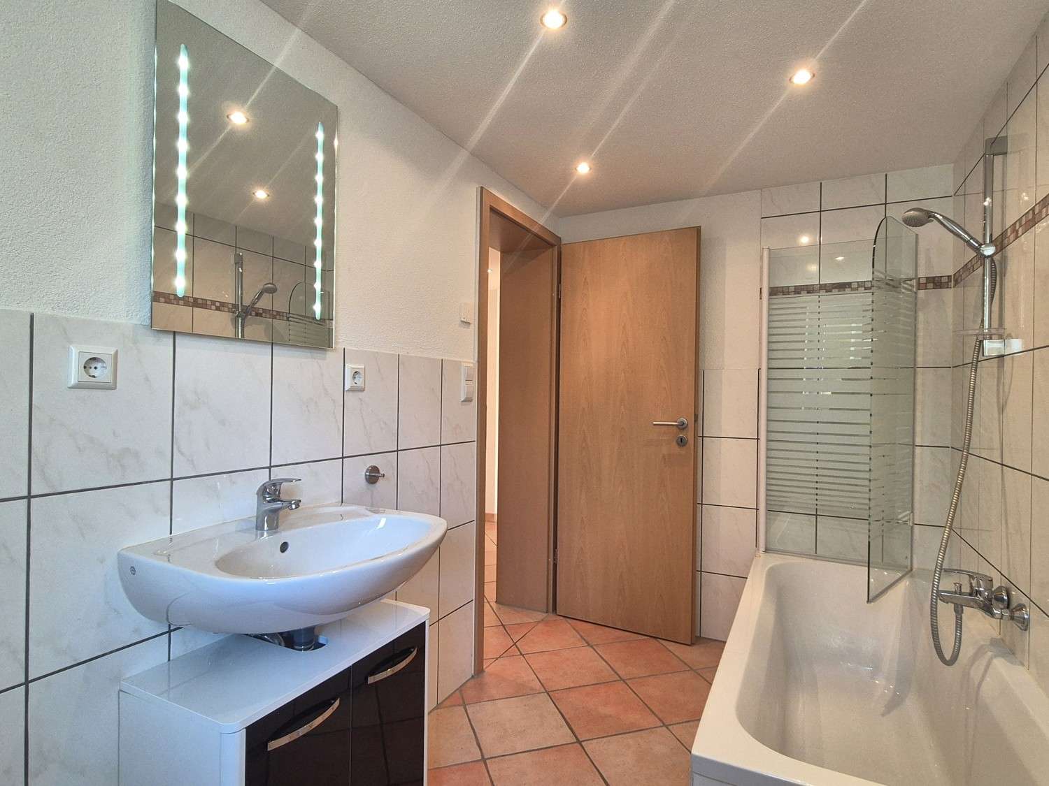 Immobilie in Bühlerzell - Modernes, stilvolles Einfamilienhaus mit vielen Gestaltungsmöglichkeiten - Bild 9