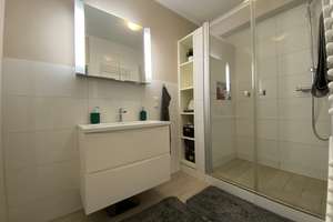 Essen-Stadtwald: 2,5 Zimmer mit Südbalkon, Einbauküche und Tiefgaragenstellplatz – Bodelschwinghstr. 25, 45134 Stadtwald, Essen – Vorschaubild 5
