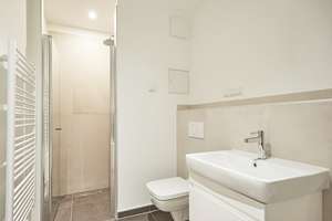 Exclusive 3-Room Apartment with Balcony & Two Bathrooms in Prime Location – Dennewitzstraße 43, 10785 Tiergarten, Berlin – Vorschaubild 22