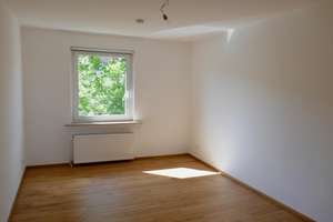 Von Privat & Unvermietet: 3-Zimmer-Wohnung in Düsseldorf BILK – Merowingerstrasse 64, 40225 Bilk, Düsseldorf – Vorschaubild 9