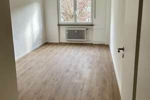 Helle 2-Zimmer-Wohnung im 2. OG mit Balkon und Keller in Mannheim – Die vollständige Adresse der Immobilie erhältst du vom Anbieter., 68165 Schwetzingerstadt/Oststadt, Mannheim – Vorschaubild 3