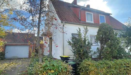 Bild von BS-Schapen, ruh Lage, 1-2 Fam-Haus, renov-bed, ca 141 m²-Wfl, V-Keller, schönes Eigt-Grdst 731 m²