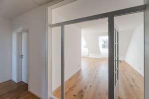 2,5 Zimmer Wohnung 69 qm & 30 qm Nutzfläche, Stellplatz – De-Cuvry-Straße 23, 95488 Eckersdorf – Vorschaubild 4