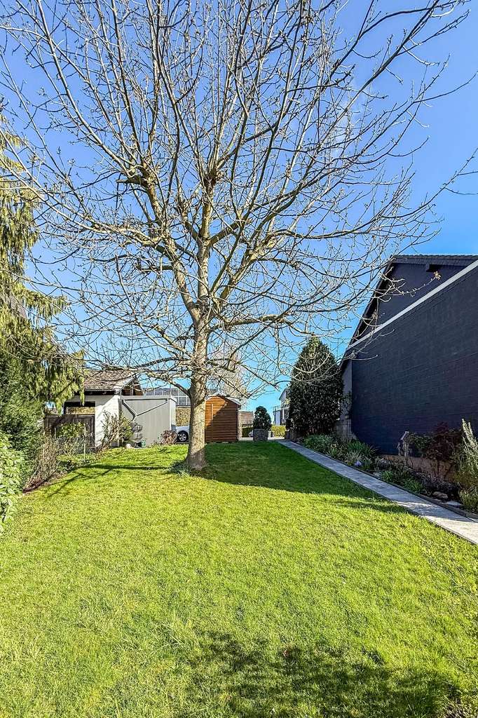 Immobilie in Lohmar - Idyllisch wohnen, clever investieren - Besondere Immobilie mit Perspektive im Herzen von Honrath! - Bild 3