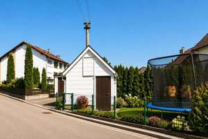 Viel Platz & Potenzial: Zwei- bis Dreifamilienhaus mit großem Garten – Die vollständige Adresse der Immobilie erhältst du vom Anbieter., 89079 Einsingen, Ulm – Vorschaubild 12