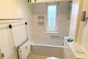 *PROVISIONSFREI* 3-Raum-Eigentumswohnung in Reutershagen mit Wannenbad, Einbauküche und Balkon...!!! – Max-Maddalena-Str. 7, 18069 Reutershagen, Rostock – Vorschaubild 16