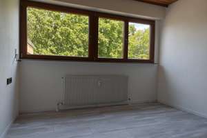 Galgenberg: Renovierte, helle 4,5-Zimmer-Wohnung mit zwei Balkonen und Garage – Die vollständige Adresse der Immobilie erhältst du vom Anbieter., 71334 Waiblingen – Vorschaubild 9