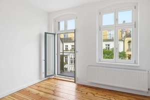 Altbauwohnung im Prenzlauer Berg - Freundliche 3-Zimmerwohnung mit Balkon