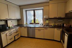 Großzügiger Bungalow mit separatem Anbau auf weitläufigem Grundstück in Kempten-Thingers – Die vollständige Adresse der Immobilie erhältst du vom Anbieter., 87439 Thingers, Kempten (Allgäu) – Vorschaubild 4