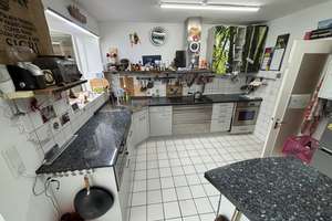 Möbliertes Reihenhaus mit wunderschönen Garten in Holthausen ! – 40589 Holthausen, Düsseldorf – Vorschaubild 3