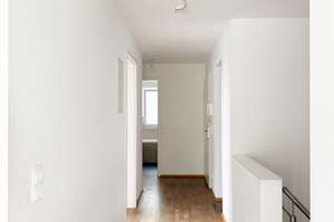 Lichtdurchflutete EG Wohnung mit Hobbyraum (Fitness/Home Office) – Solalindenstraße 62a, 81825 Waldtrudering, München – Vorschaubild 17