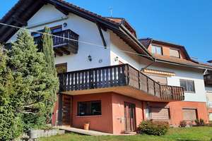 2-Familien-Haus mit ELW + Doppelgarage in Laufenburg (Baden) – Die vollständige Adresse der Immobilie erhältst du vom Anbieter., 79725 Laufenburg (Baden) – Vorschaubild 1