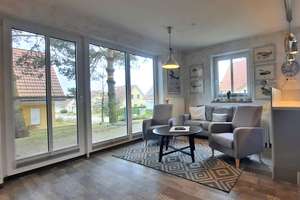 3 Schlafzimmer - Kamin - Infrarotsauna - Terrasse
Urlauben und Rendite am Waldrand in der Nähe de... – Am Gothenweg 5 h, 17419 Korswandt – Vorschaubild 9